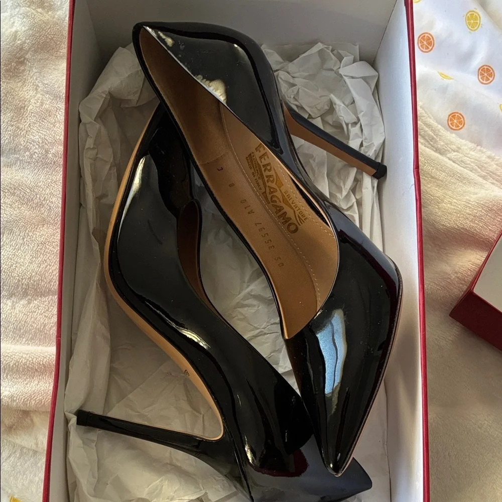 Salvatore Ferragamo Glossy Black Heels - Picture 3 of 9